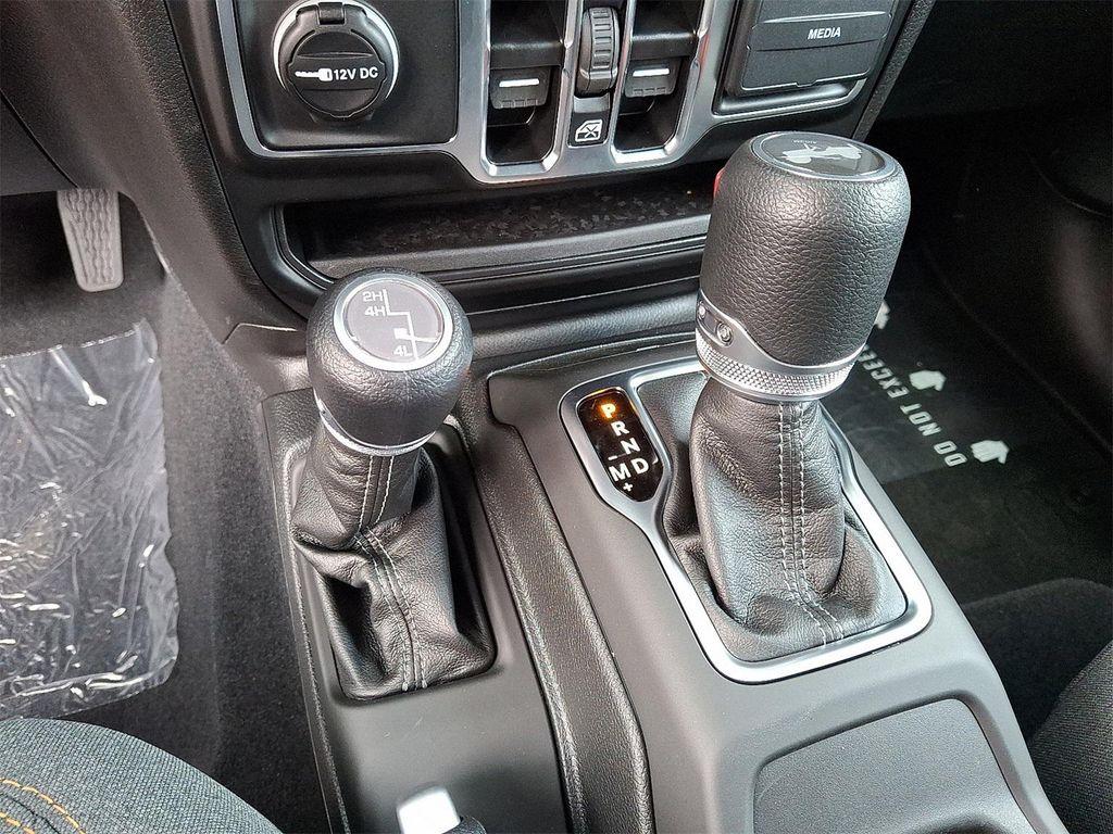 new 2025 Jeep Wrangler car, priced at $50,013