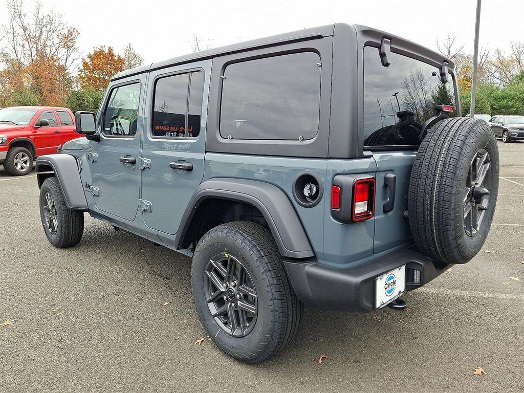 new 2026 Jeep Wrangler car, priced at $48,668