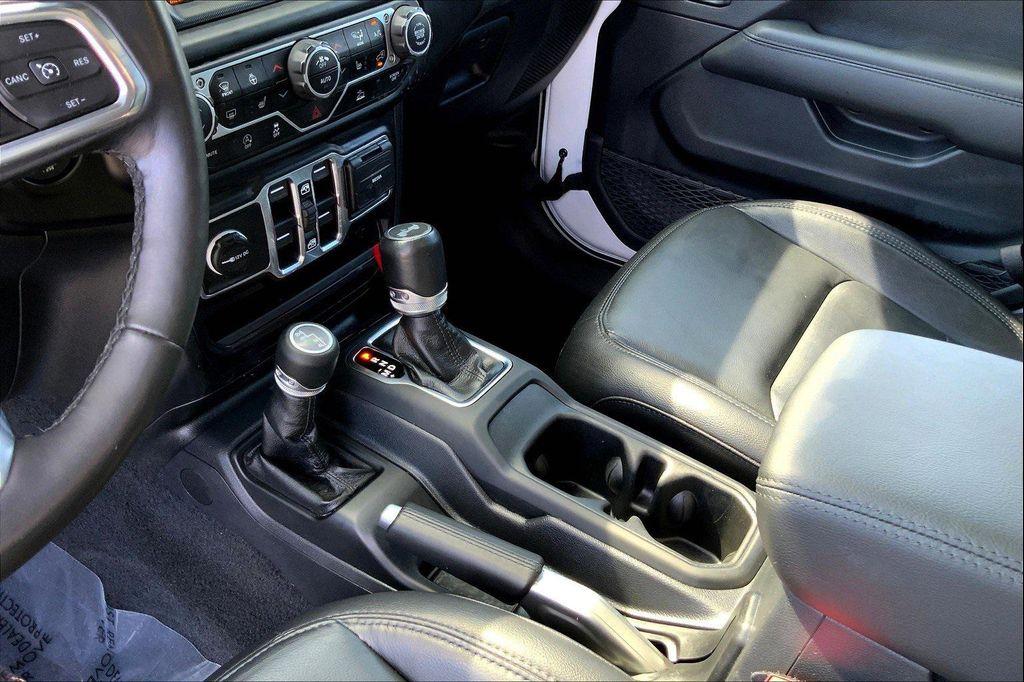 used 2021 Jeep Wrangler Unlimited car, priced at $35,990