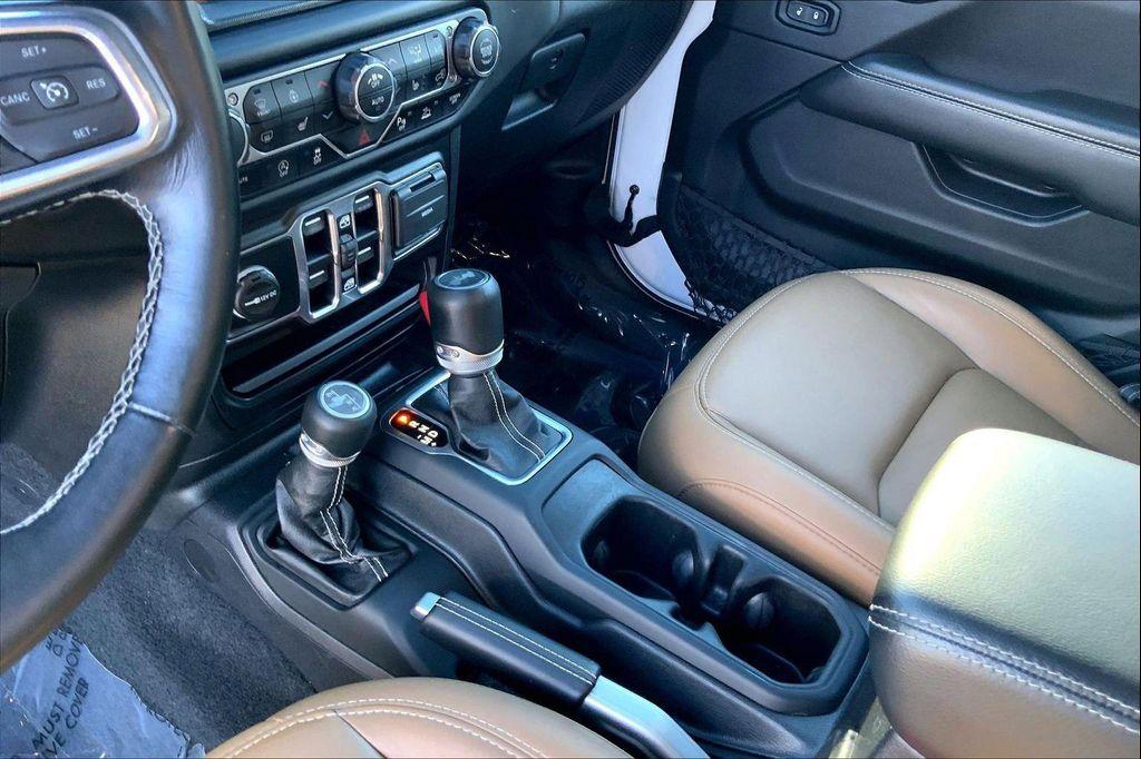 used 2021 Jeep Wrangler Unlimited car, priced at $26,490