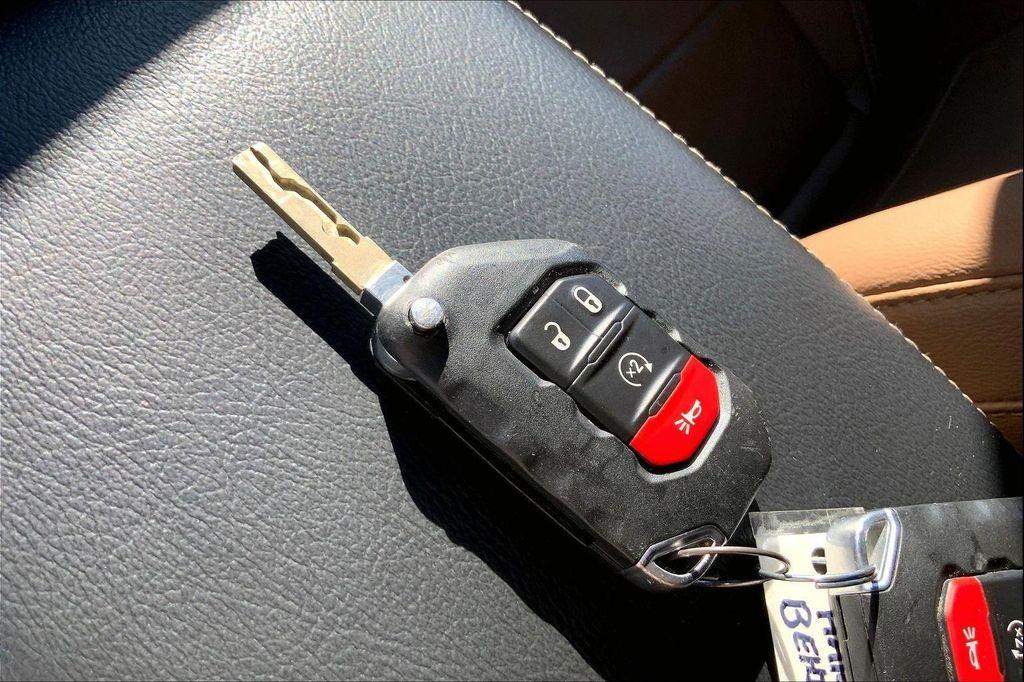 used 2021 Jeep Wrangler Unlimited car, priced at $26,490