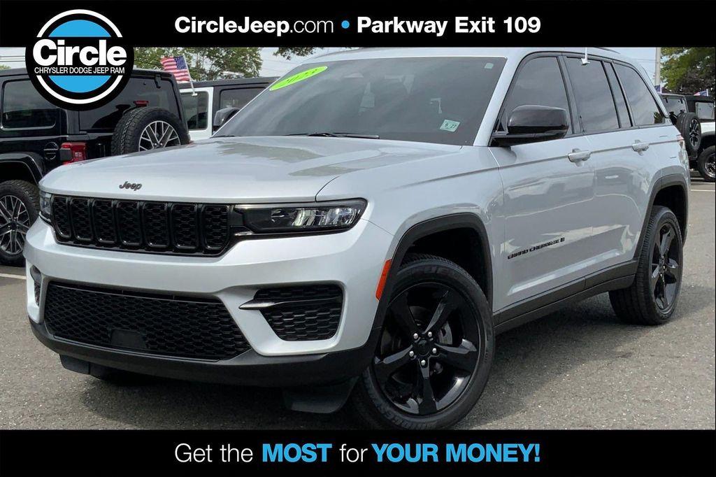 used 2023 Jeep Grand Cherokee car, priced at $34,490