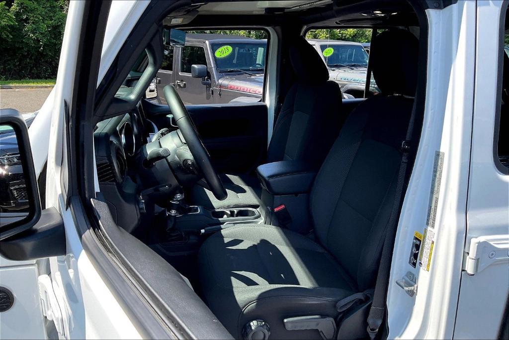 used 2022 Jeep Wrangler Unlimited car, priced at $40,990