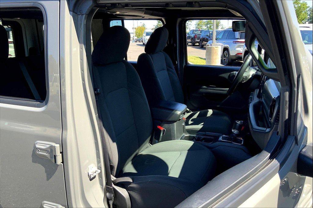 used 2021 Jeep Wrangler Unlimited car, priced at $29,990
