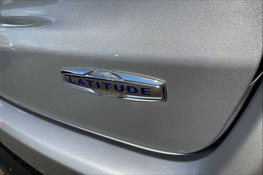 used 2022 Jeep Compass car, priced at $21,790