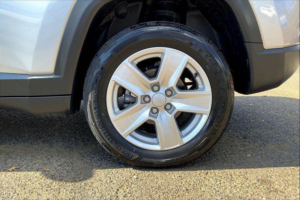 used 2022 Jeep Compass car, priced at $21,790