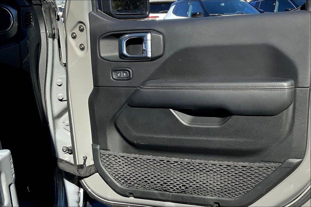 used 2021 Jeep Wrangler Unlimited car, priced at $29,490