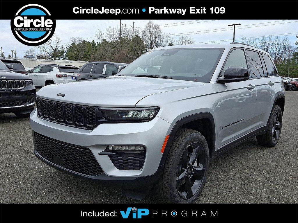 new 2025 Jeep Grand Cherokee car, priced at $46,989