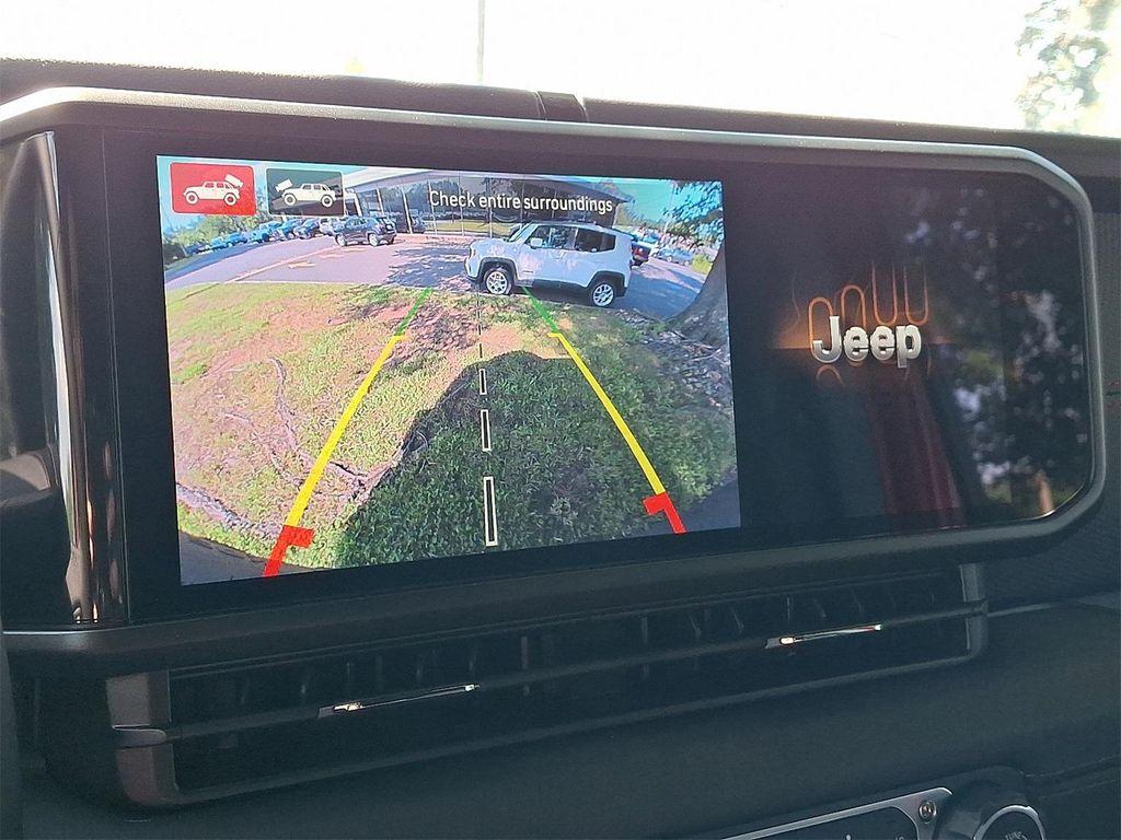 new 2025 Jeep Wrangler car, priced at $70,001