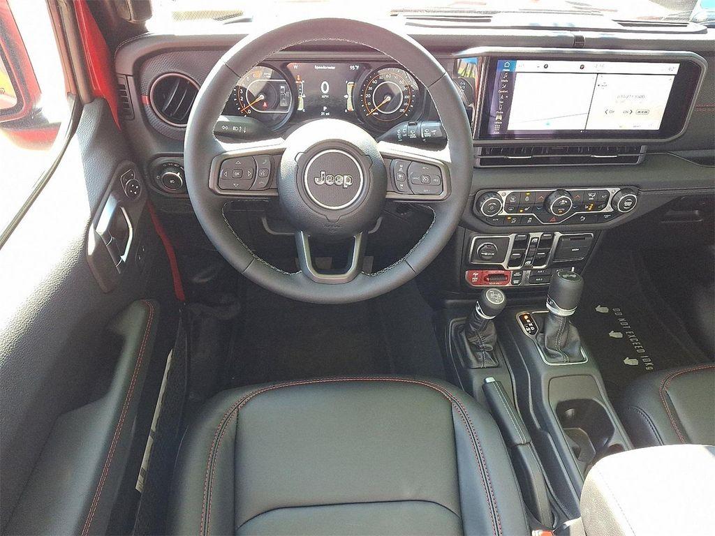 new 2025 Jeep Wrangler car, priced at $70,001