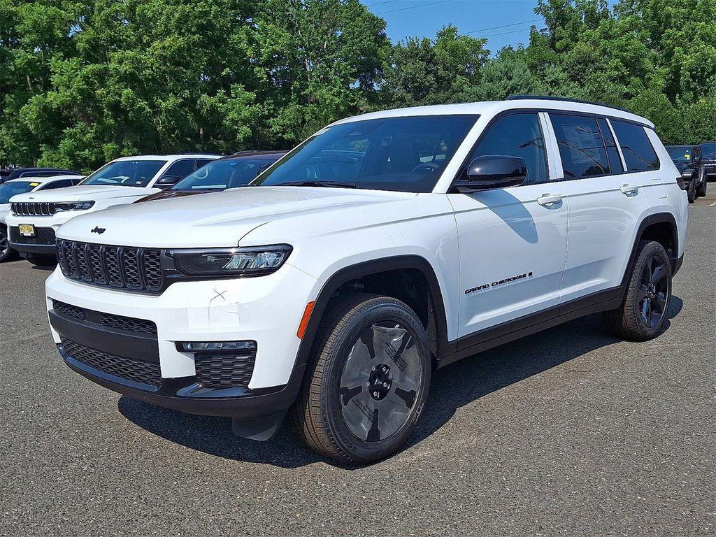 new 2025 Jeep Grand Cherokee L car, priced at $49,191