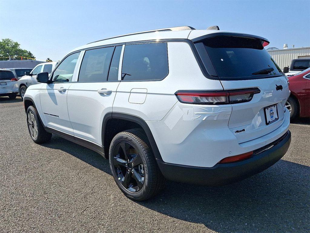 new 2025 Jeep Grand Cherokee L car, priced at $49,191