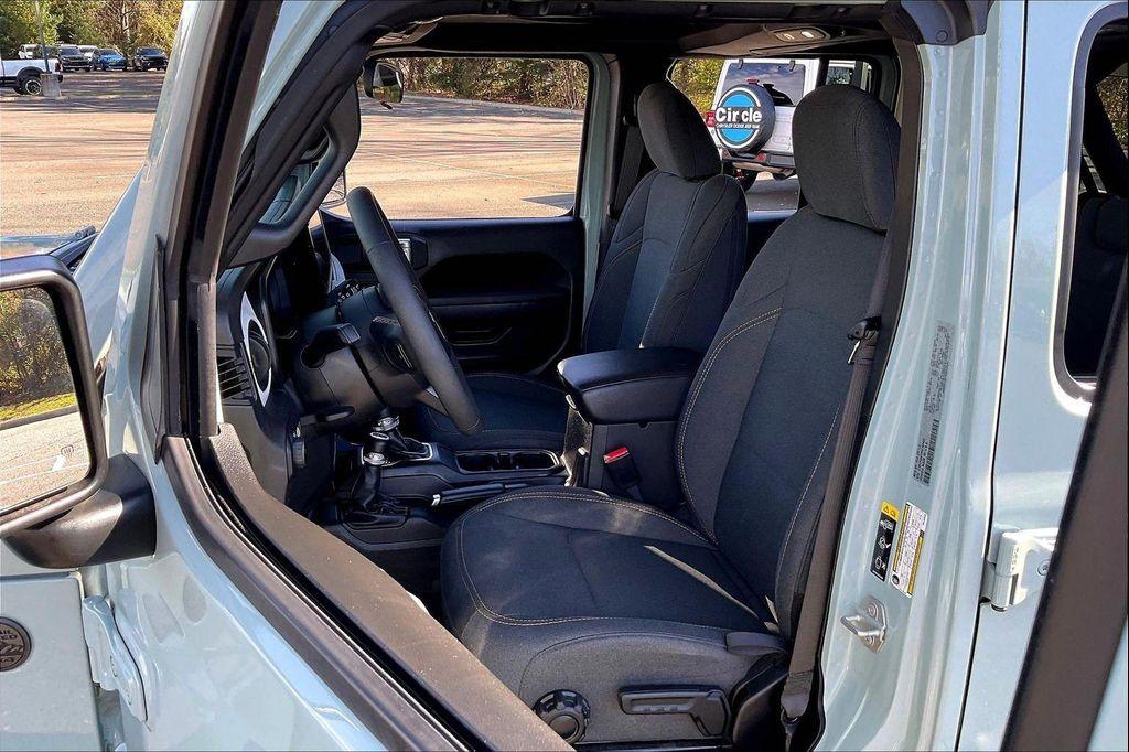 used 2024 Jeep Wrangler car, priced at $35,990