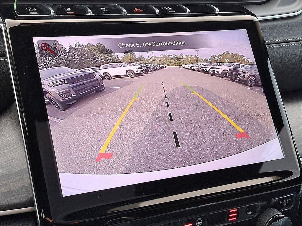 new 2025 Jeep Grand Cherokee car, priced at $47,697