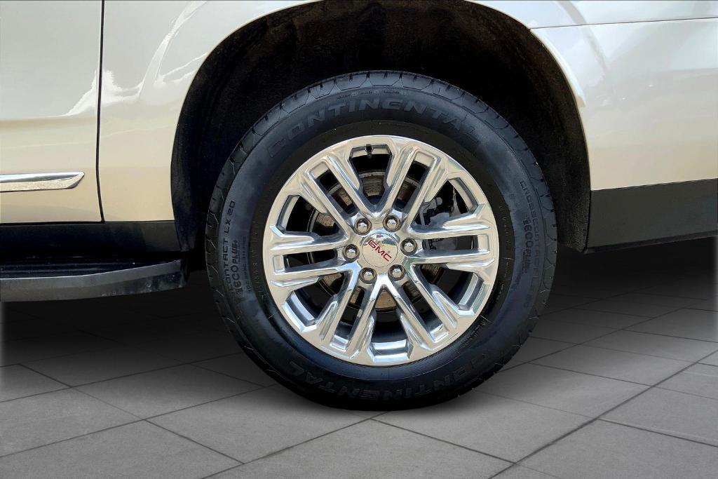 used 2023 GMC Yukon XL car, priced at $62,990