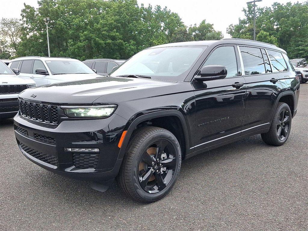 new 2025 Jeep Grand Cherokee L car, priced at $52,412
