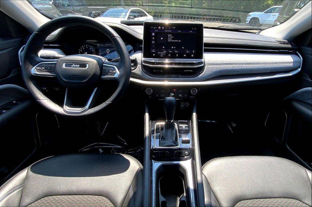 used 2022 Jeep Compass car, priced at $21,490