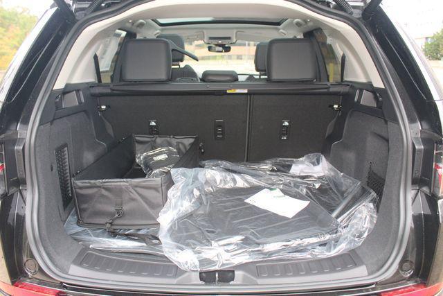 new 2025 Land Rover Discovery Sport car, priced at $52,618