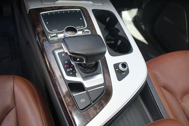 used 2019 Audi Q7 car, priced at $18,891