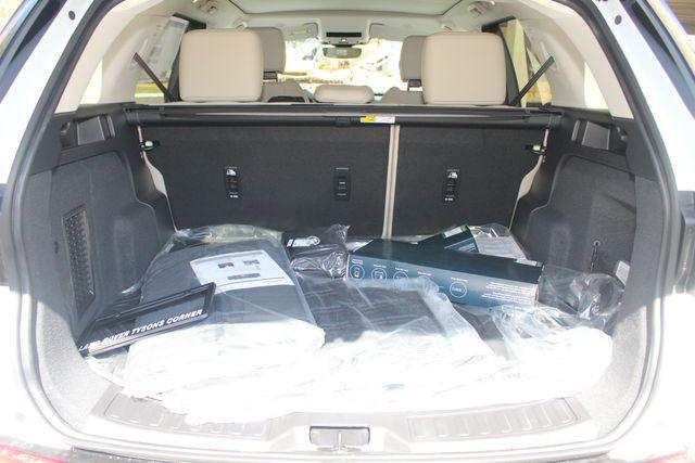 new 2025 Land Rover Discovery Sport car, priced at $52,308