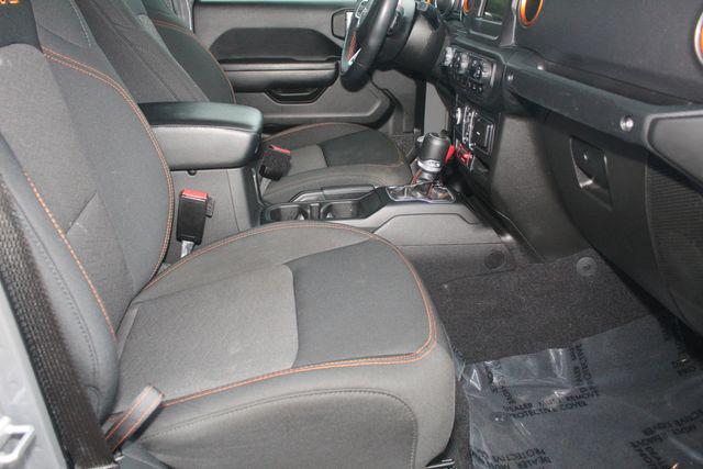 used 2021 Jeep Gladiator car, priced at $34,074