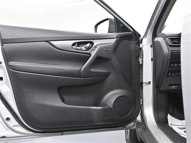 used 2019 Nissan Rogue car, priced at $17,840