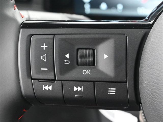 new 2025 Nissan Kicks car, priced at $28,240