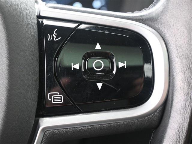 used 2020 Volvo XC60 car, priced at $27,995