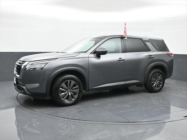 used 2022 Nissan Pathfinder car, priced at $24,995