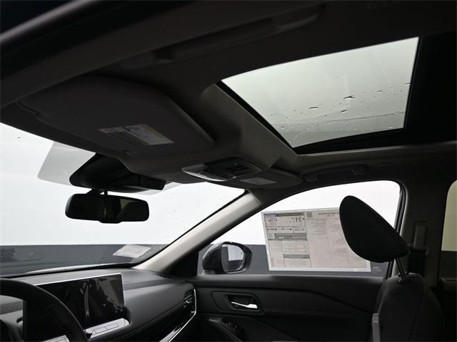new 2025 Nissan Rogue car, priced at $38,675