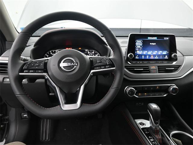 new 2025 Nissan Altima car, priced at $31,700