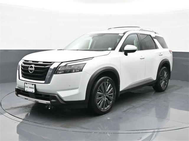 new 2025 Nissan Pathfinder car, priced at $49,225