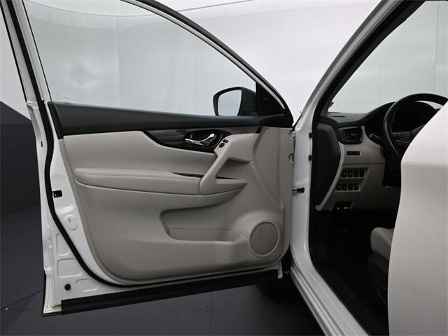 used 2020 Nissan Rogue Sport car, priced at $15,799