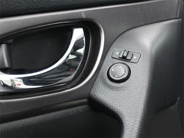used 2016 Nissan Rogue car, priced at $10,500