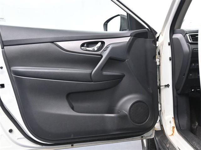used 2016 Nissan Rogue car, priced at $10,500