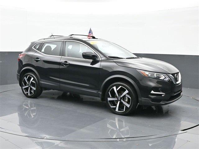 used 2022 Nissan Rogue Sport car, priced at $22,500