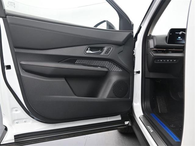 new 2025 Nissan ARIYA car, priced at $48,950