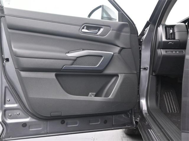 new 2025 Nissan Pathfinder car