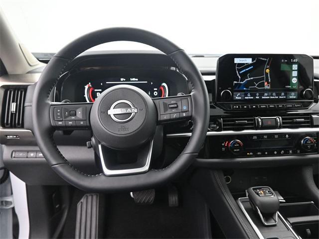 new 2025 Nissan Pathfinder car, priced at $53,385