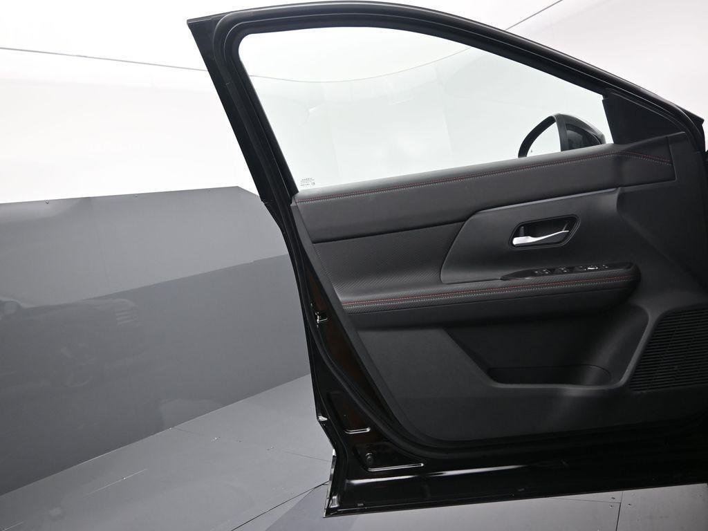new 2026 Nissan Kicks car, priced at $29,885