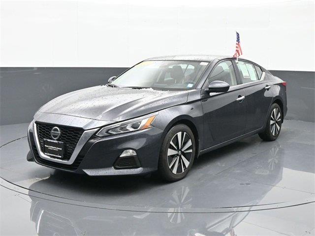 used 2022 Nissan Altima car, priced at $19,500