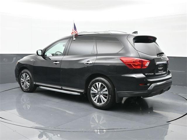 used 2020 Nissan Pathfinder car, priced at $17,900