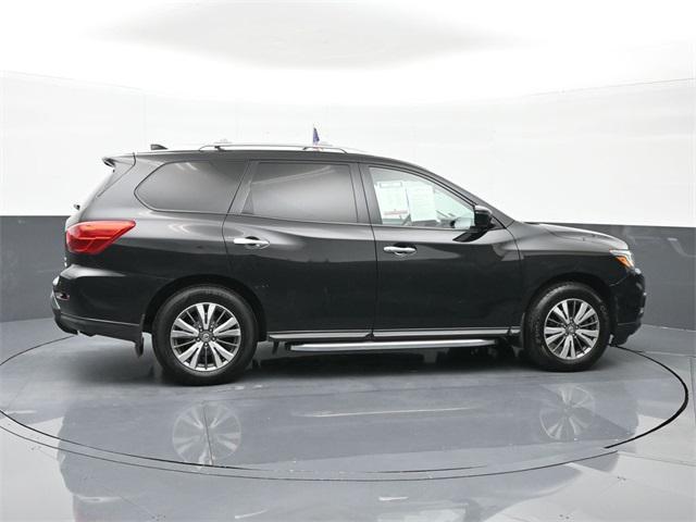 used 2020 Nissan Pathfinder car, priced at $17,900