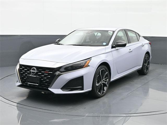 new 2025 Nissan Altima car, priced at $31,255