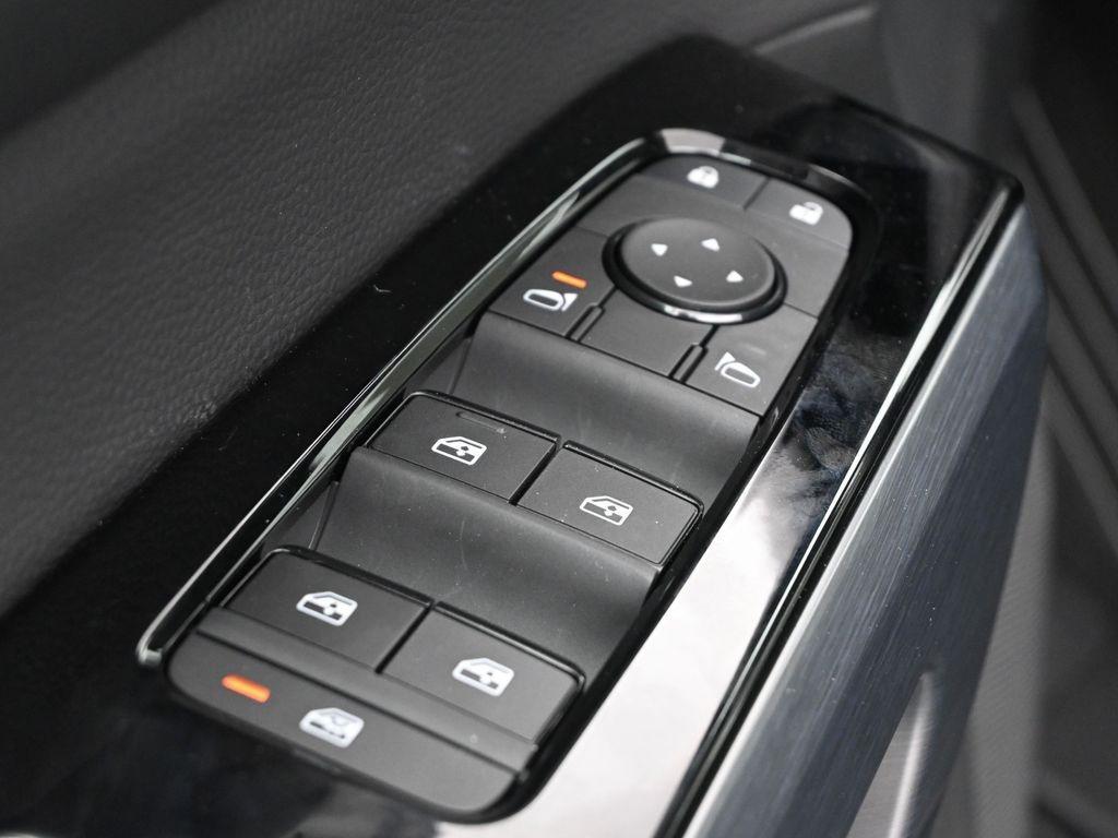 new 2025 Nissan Pathfinder car, priced at $44,500