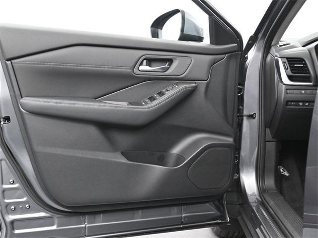 new 2025 Nissan Rogue car, priced at $33,210