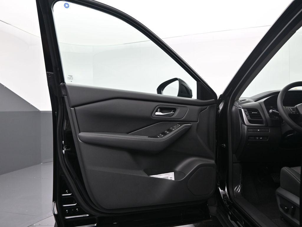 new 2026 Nissan Rogue car, priced at $33,650