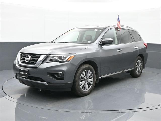 used 2020 Nissan Pathfinder car, priced at $24,995