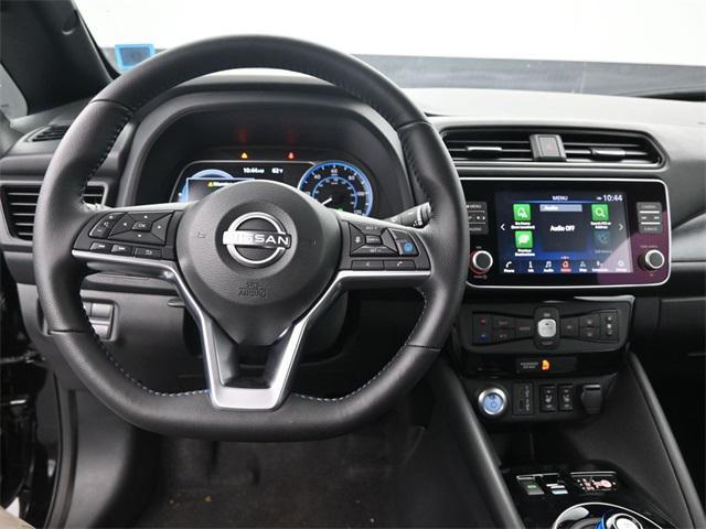 new 2025 Nissan Leaf car