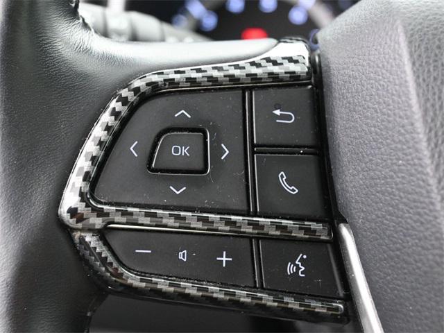 used 2022 Toyota Highlander car, priced at $28,500